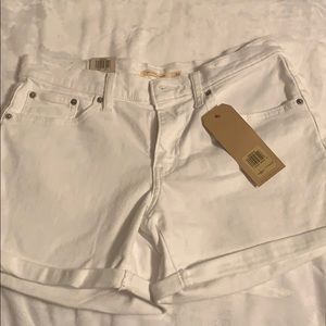 Brand new levi shorts